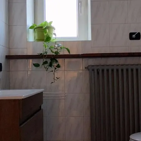La Casa Di Gergy Apartament *